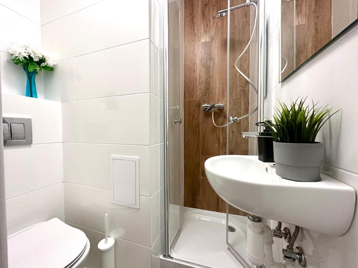 Mmrent Simplicity Room Гданьск Экстерьер фото
